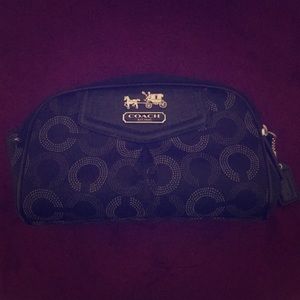 Coach makeup bag🦋